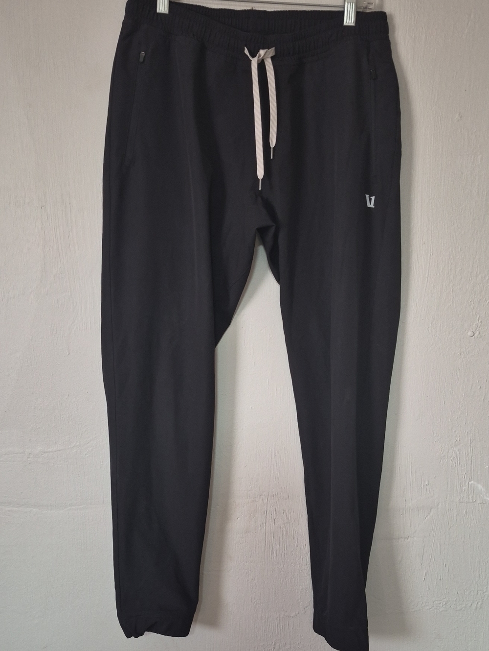 Mens Vuori Sunday Joggers Size Large Inseam 29in